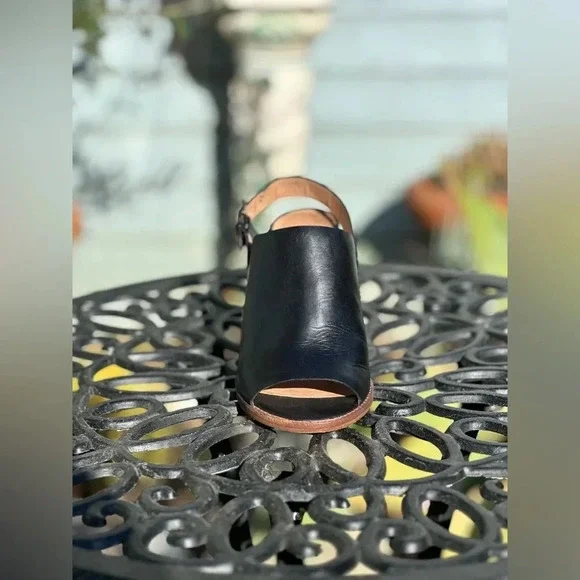 Madewell — Riley Convertible Slingback Mule - Picture 4 of 8